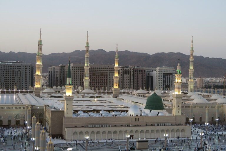 masjid-nabawi-3345441_1280jpg-20210507090439