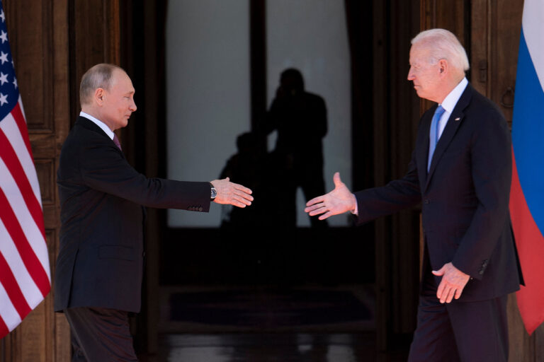 Biden-Putin-moscowtimes